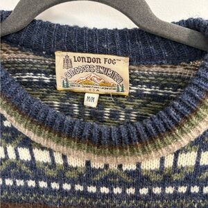 London Fog Men's Blue Patterned Crewneck Sweater medium
